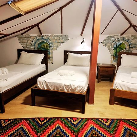 Hotel Gorica - Unesco Quarter Berat Luaran gambar