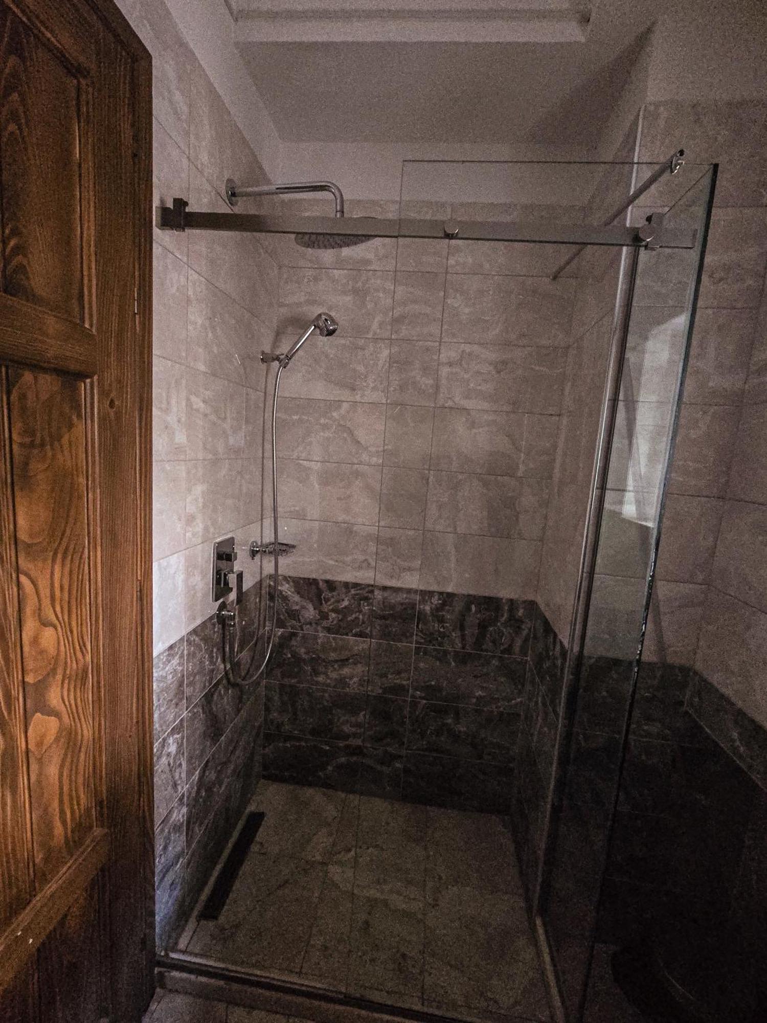Hotel Gorica - Unesco Quarter Berat Bilik gambar